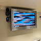 IP69K 55" hygiejnisk monitor installeret i et skibs maskinrum